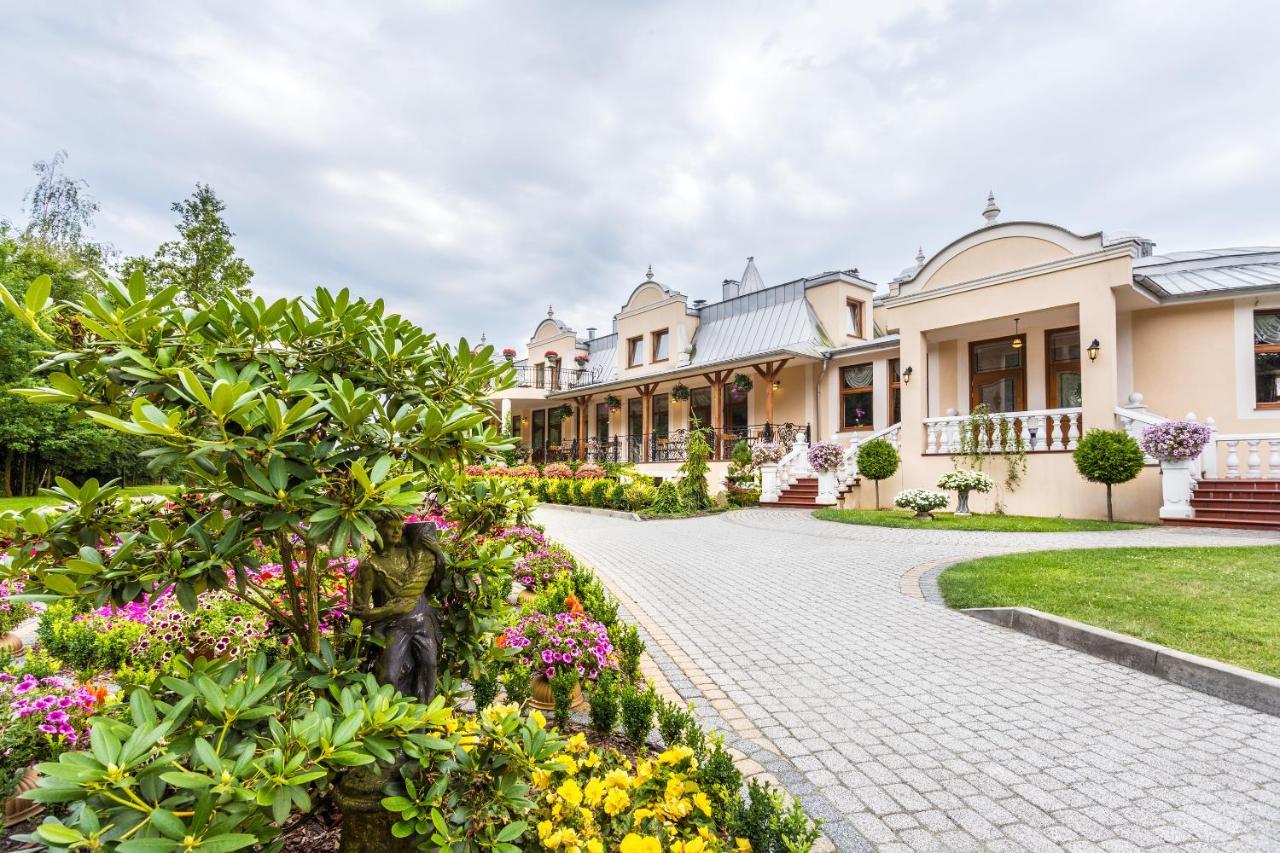 Lesna Perla - Restauracja I Pokoje Hotelowe Rudzinitz Exteriér fotografie