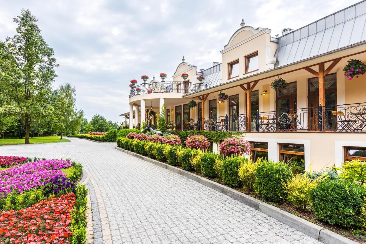 Lesna Perla - Restauracja I Pokoje Hotelowe Rudzinitz Exteriér fotografie