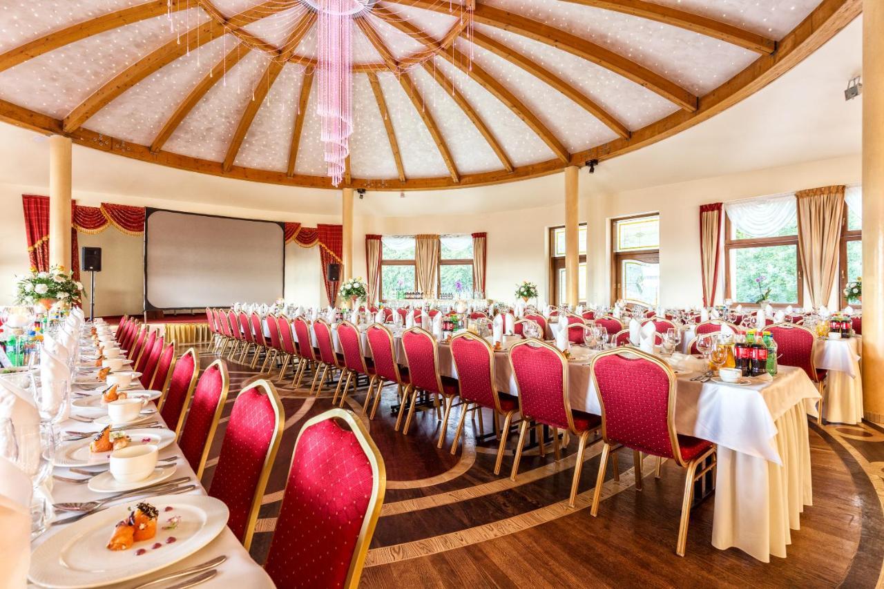 Lesna Perla - Restauracja I Pokoje Hotelowe Rudzinitz Exteriér fotografie